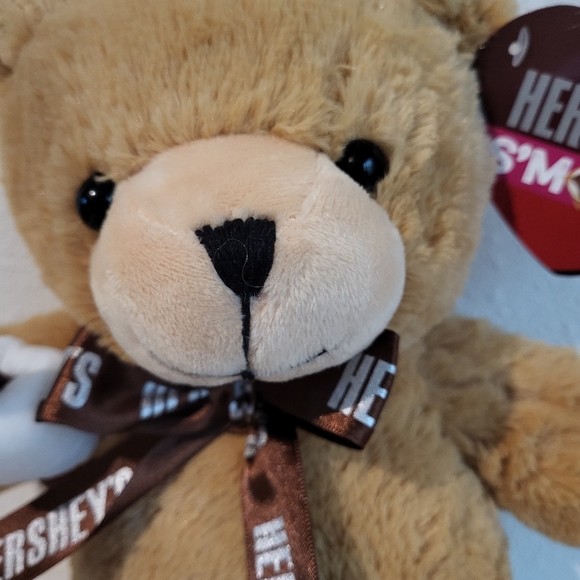 Hershey's Smores Stuffed Bear - Picture 5 of 7